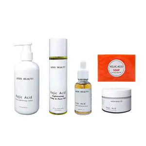 Ensemble de soins de la peau &agrave; l'acide kojique
